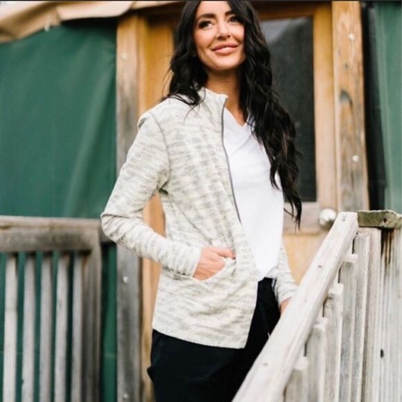 Zyia active textured knit grey/cream zip up jacket stretchy athleisure lounge - Picture 2 of 10